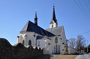 Cholina  kostel Nanebevzet Panny Marie