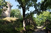 Osek – Rýzmburk – přístup k hradu