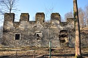Neuberg – horní zámek od hradu