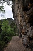 Falkenštejn – pod skalním blokem