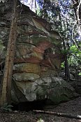 Beistein – pod skalním blokem
