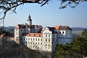 Jevišovice – Starý zámek ze Starého hradu