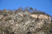 Ketkovický hrad z údolí Oslavy