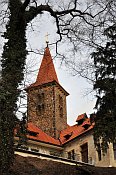 Průhonice – románský kostel Narození Panny Marie