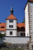 Benešov nad Ploučnicí – dolní zámek