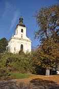 Horky nad Jizerou – kostel od zámku