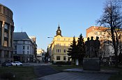Moravská Ostrava – Zámecká ulice z nám. Dr. E. Beneše