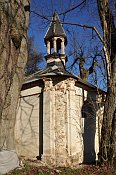 Kostelní Bříza – kaple na okraji tvrziště
