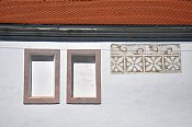 Čepřovice – detail z východní strany tvrze