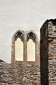 Kadaň – detail sdružených raně gotických okének