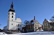 Votice – kostel sv. Václava a Starý zámek