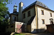Čekyně – východní část zámku s věžicí