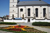Hustopeče nad Bečvou – kostel Povýšení sv. Kříže