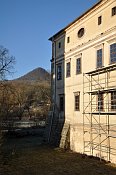 Stvolnky, v pozad Ronov