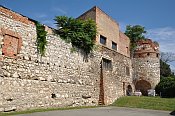 Mikulov  mstsk hradby na JV stran
