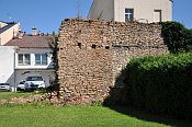 Dvr Krlov nad Labem  mstsk hradby na zpadn stran