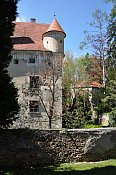 Pottschach  zmek od kostela