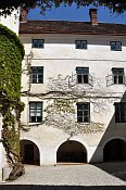 Ernegg – nádvoří