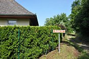 Weikertschlag  cesta k hradu