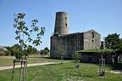 Markgrafneusiedl  Kirchenruine