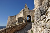 Spišský hrad – vstup do horního hradu