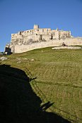 Spišský hrad – horní hrad z dolního nádvoří