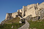 Spišský hrad – horní hrad ze středního nádvoří