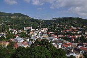 Banská Štiavnica – město a Starý zámok z Nového zámku