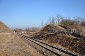 Bíňa – přerušení valu železniční tratí
