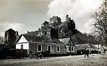 Fiľakovo z ulice Tovarenská – foto Ákos Schermann/Fortepan (1933)